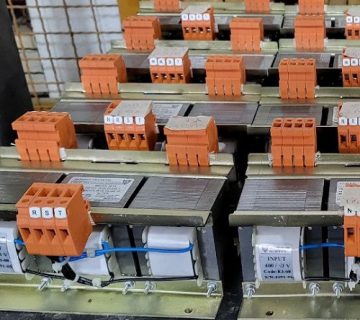 واریابل چیست